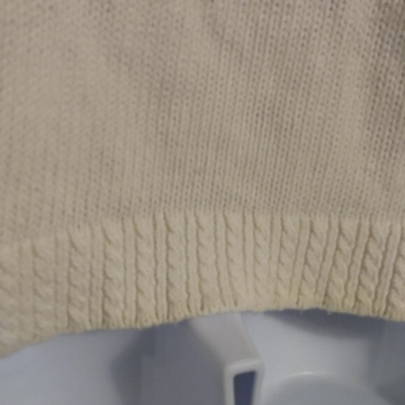 Vintage Cottagecore White Knit Sweater - Picture 9 of 12
